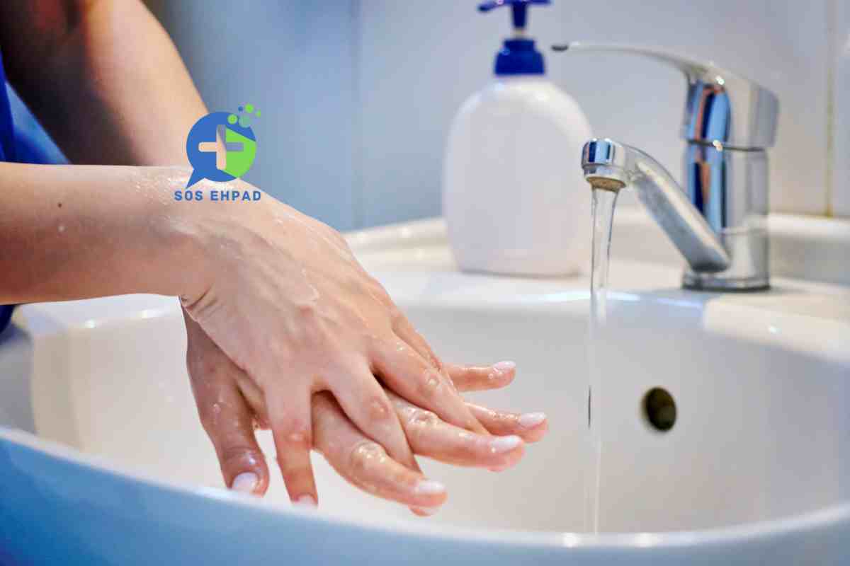 Hygiène des mains en Ehpad