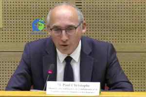 Ehpad en crise financière : Gouvernement promet des mesures