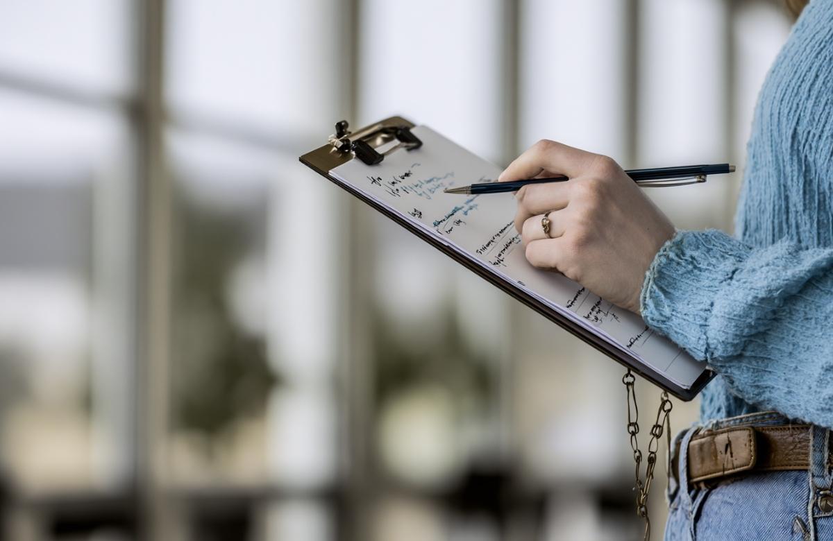 Évaluation HAS en EHPAD : Stratégies gagnantes pour réussir votre certification qualité