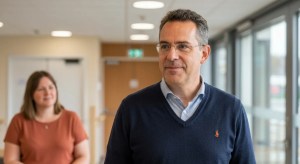 Pénurie de personnel en EHPAD : causes, chiffres et solutions concrètes pour les directeurs [2026]